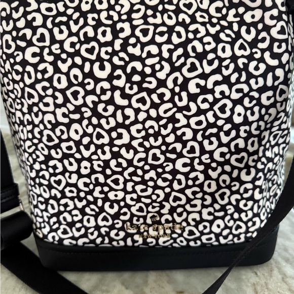 Kate Spade Blk/Wht Leopard Shoulder Bag - Picture 2 of 11